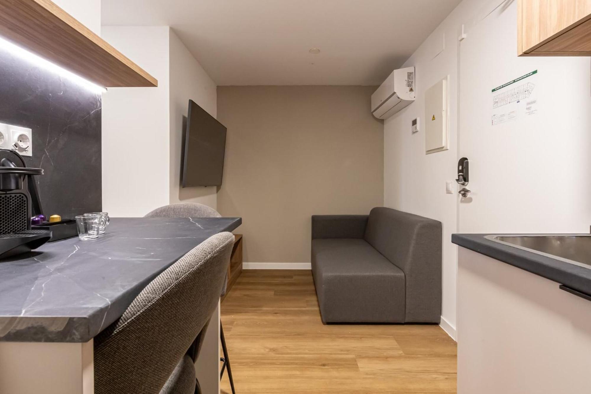 Hotel Nido Principe Pio Madrid Bilik gambar