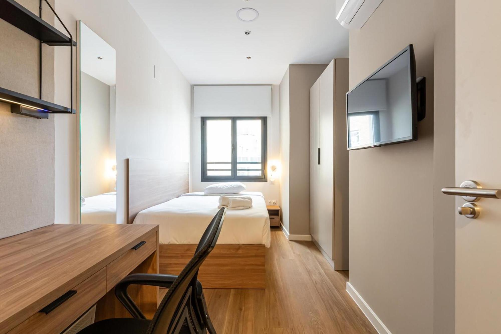 Hotel Nido Principe Pio Madrid Bilik gambar